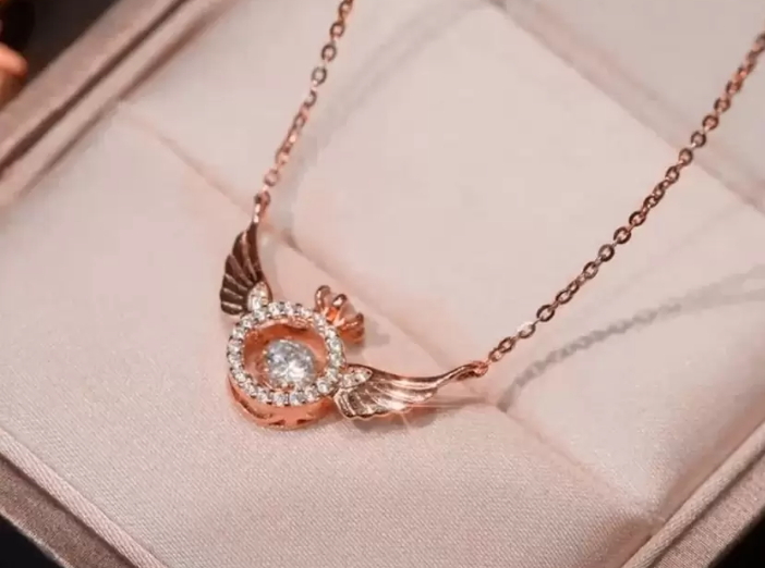 Rose Gold Beating Heart Angel Wings Chain