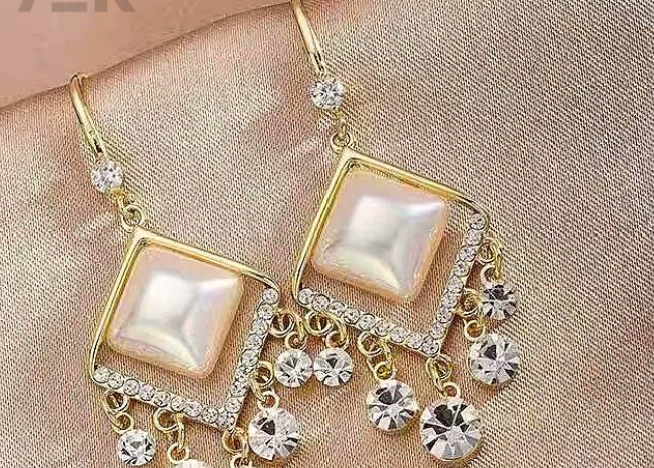 Square Shaped Drop Earring