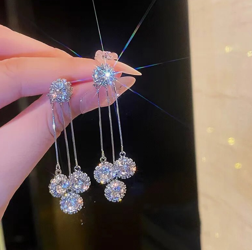 Crystal Rhinestone Stylish Drop Earrings