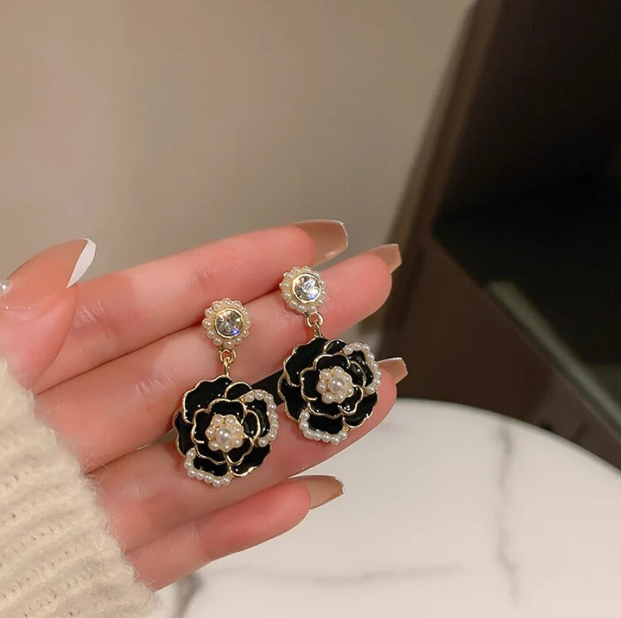 Flower Drop Earring