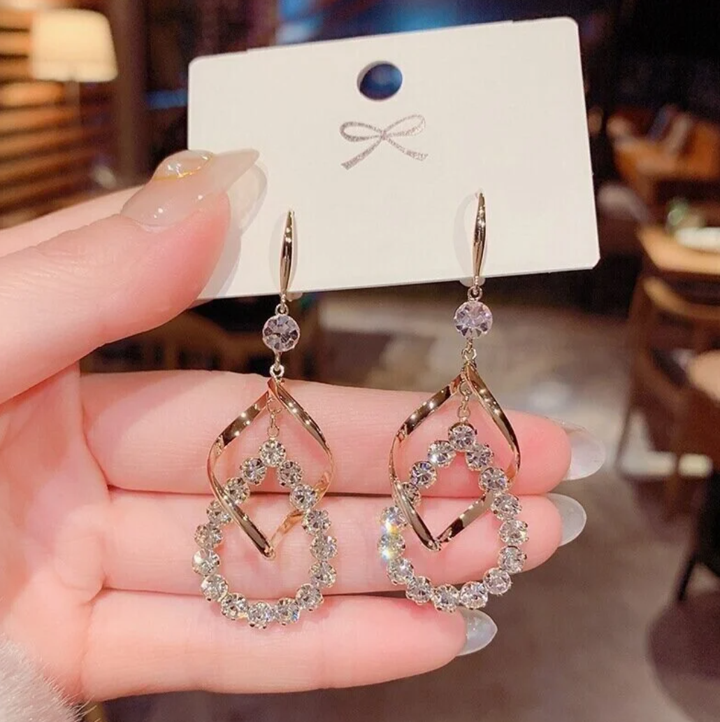 Long Tassel Retro Drop Earring