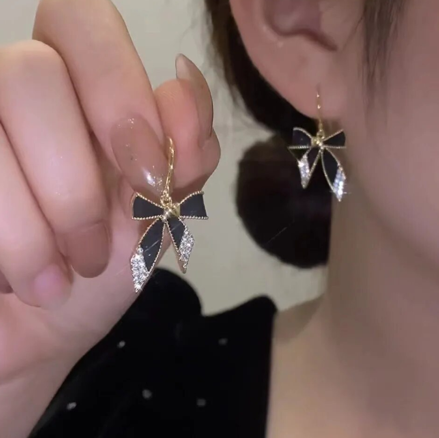 Black Bow Stylish Drop Earring