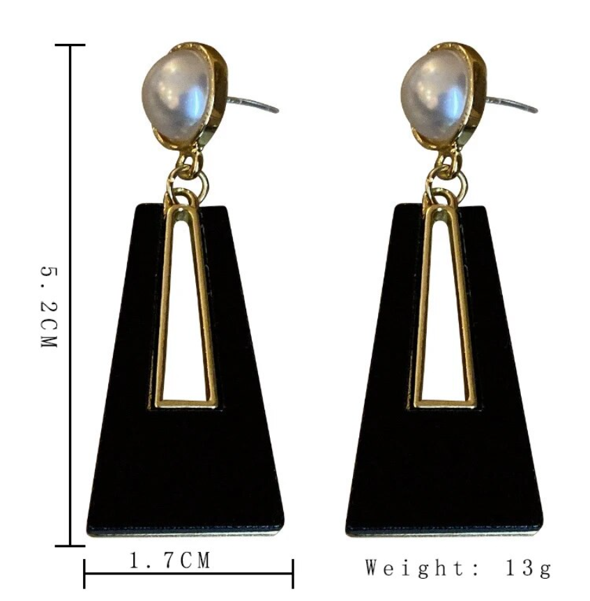 Pearl Drop Earring