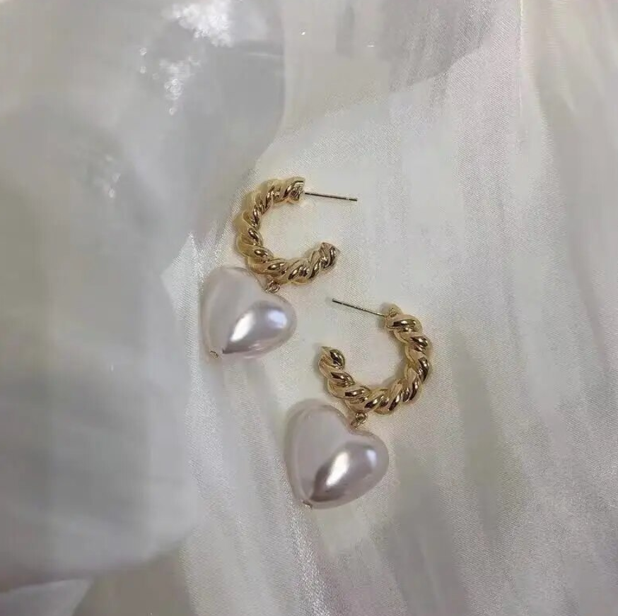Pearl Heart Hoop Earring