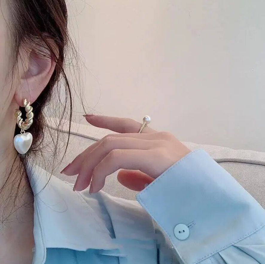 Pearl Heart Hoop Earring