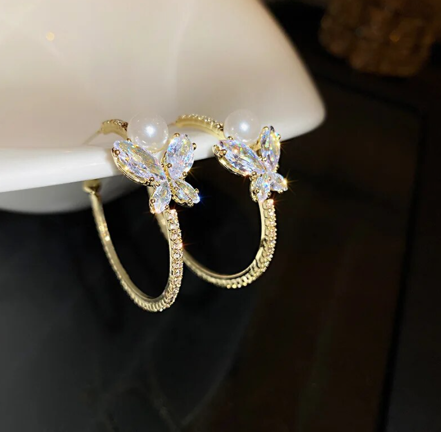 Silver Needle Hoop Earring
