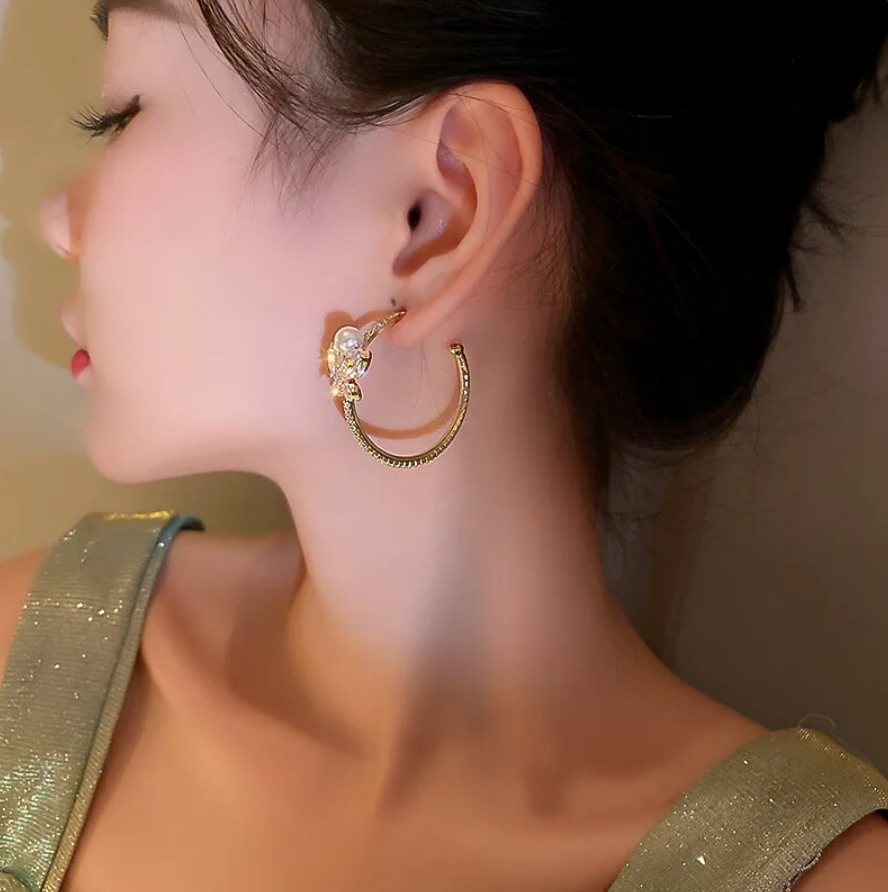 Silver Needle Hoop Earring