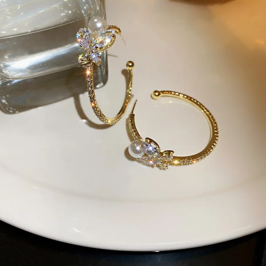 Silver Needle Hoop Earring