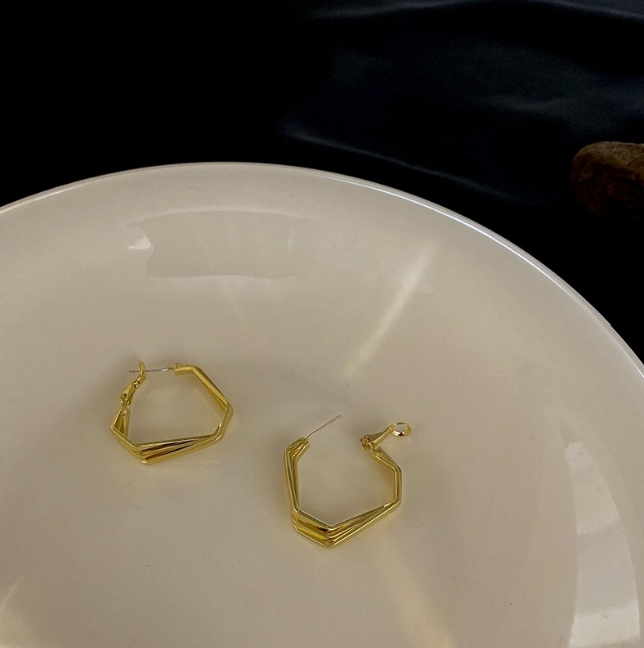 Three Tier Hoop Earring