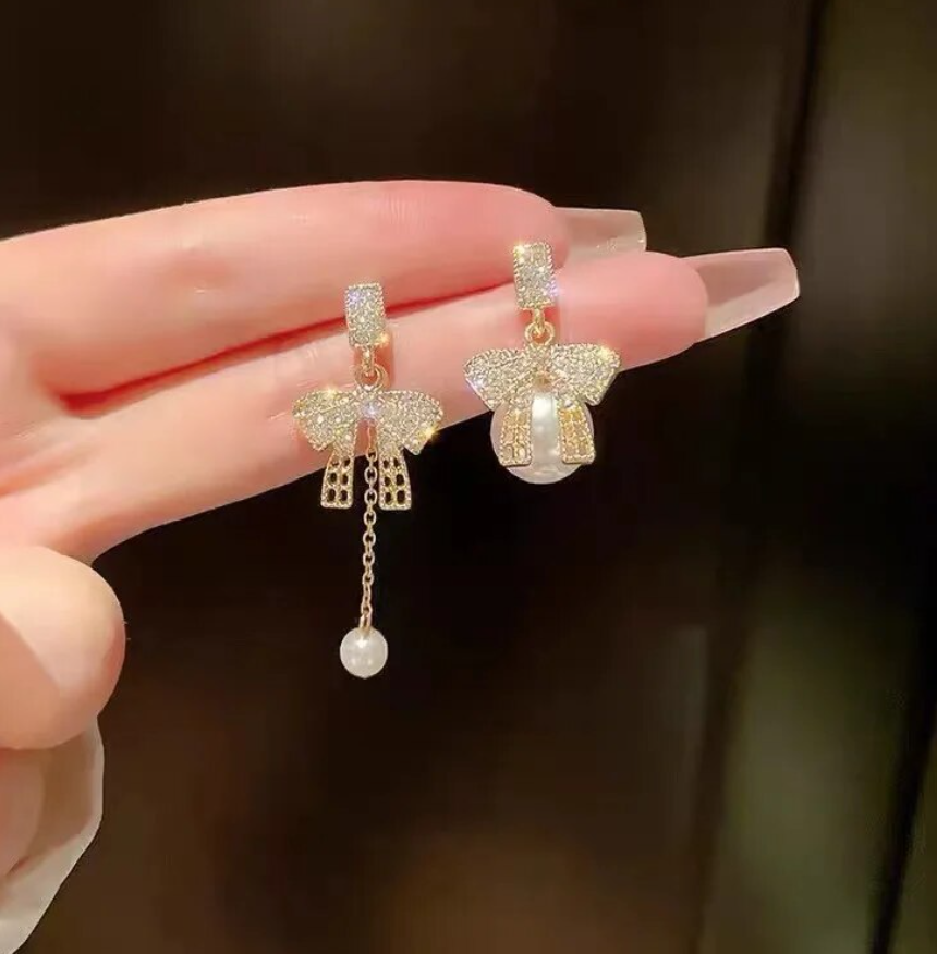 Pearl Drop Earrings