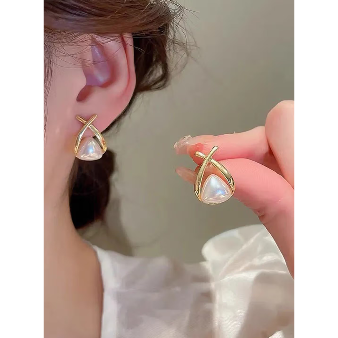 Pearl Cross Stud Earring