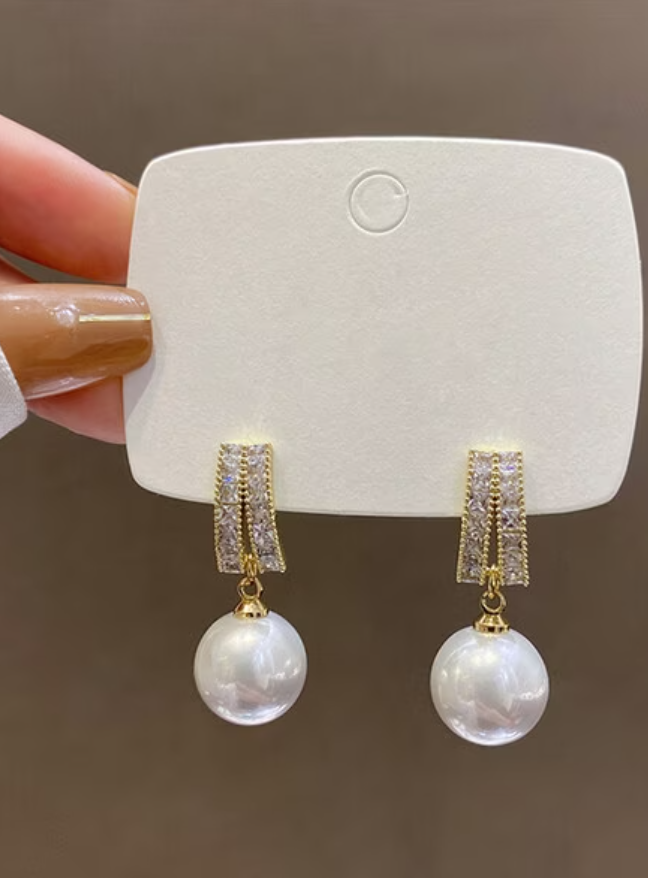 Gold Plated Pearl Tiny Stud Earring
