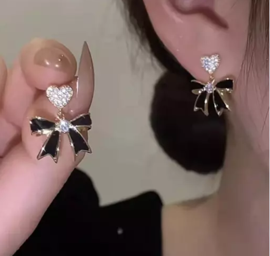 Black bow Drop Earring