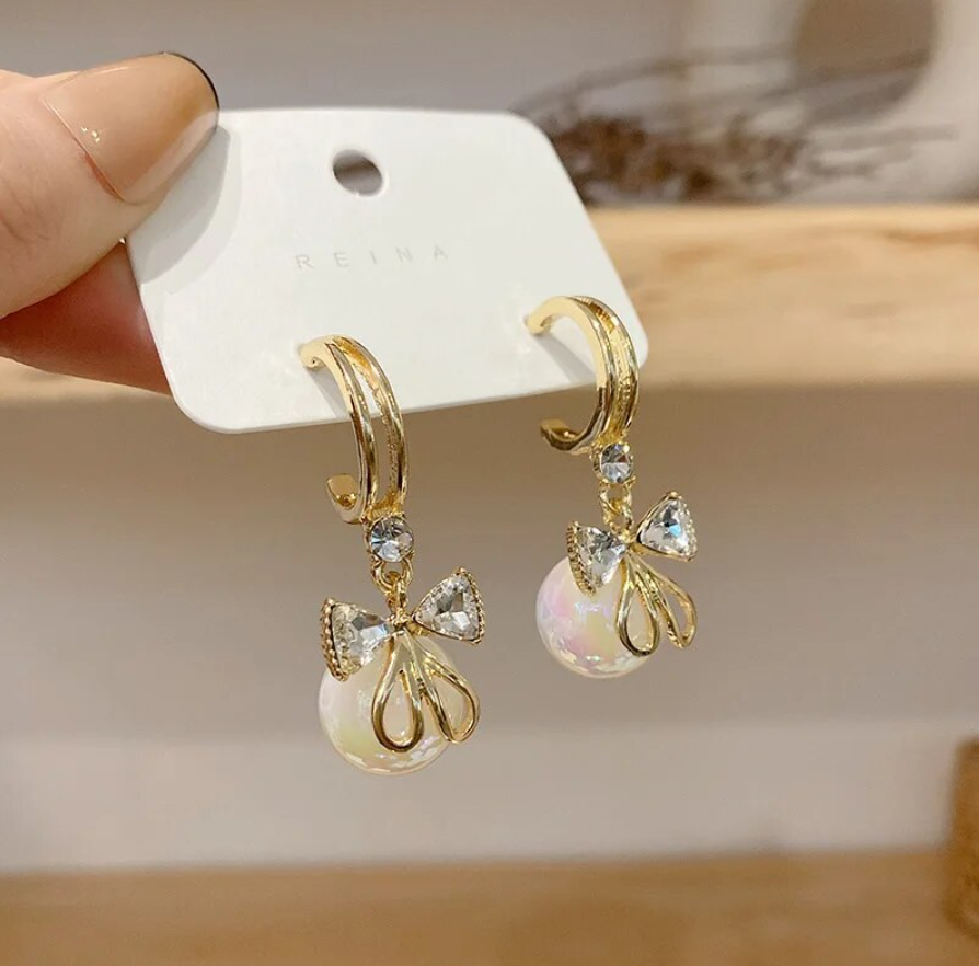 Pearl Stud Earring