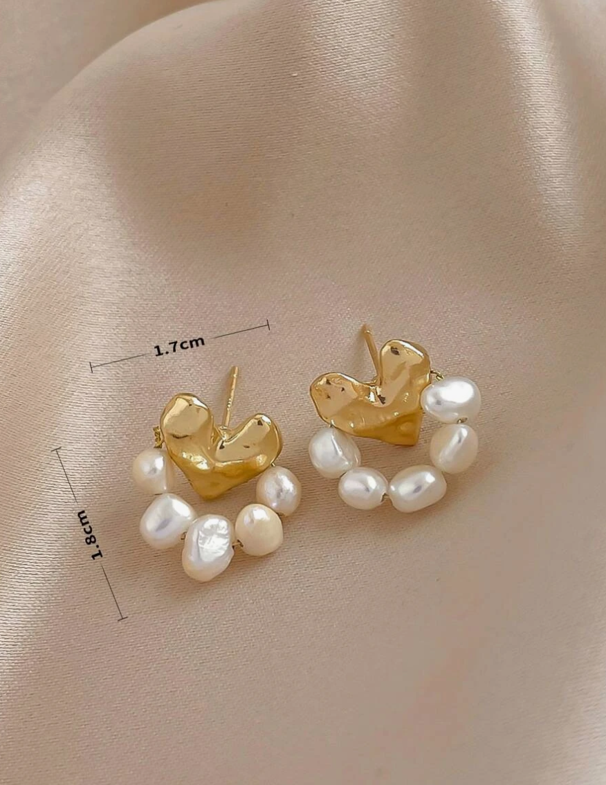 Heart Pearl Stud Earrings
