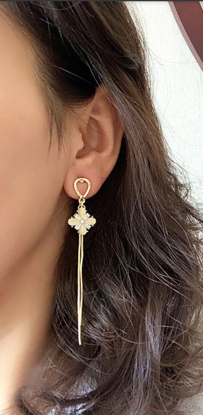 Flower Drop Earring