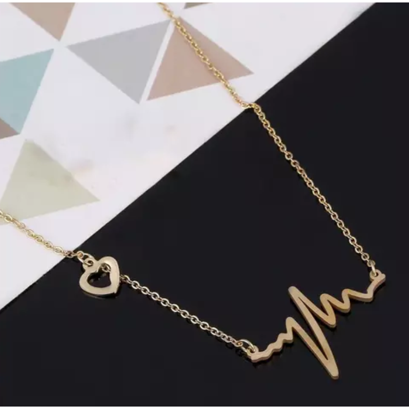Stylish Heartbeat Pendant Chain