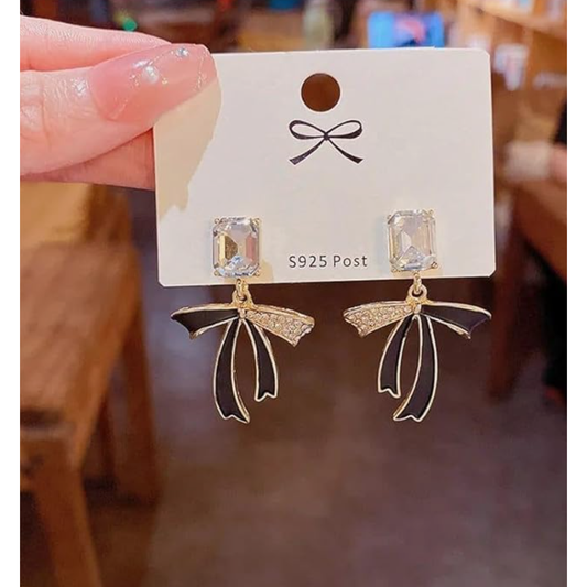Golden Black Ribbon Earring