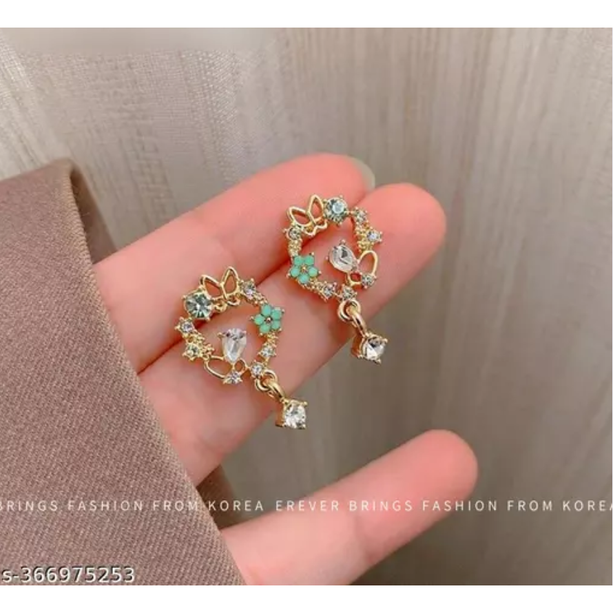 Garland Circle Studs Earrings