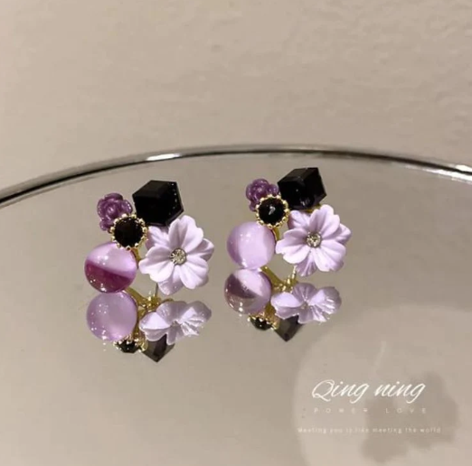 Purple Flower Stud  Earring