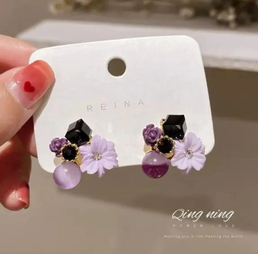 Purple Flower Stud  Earring