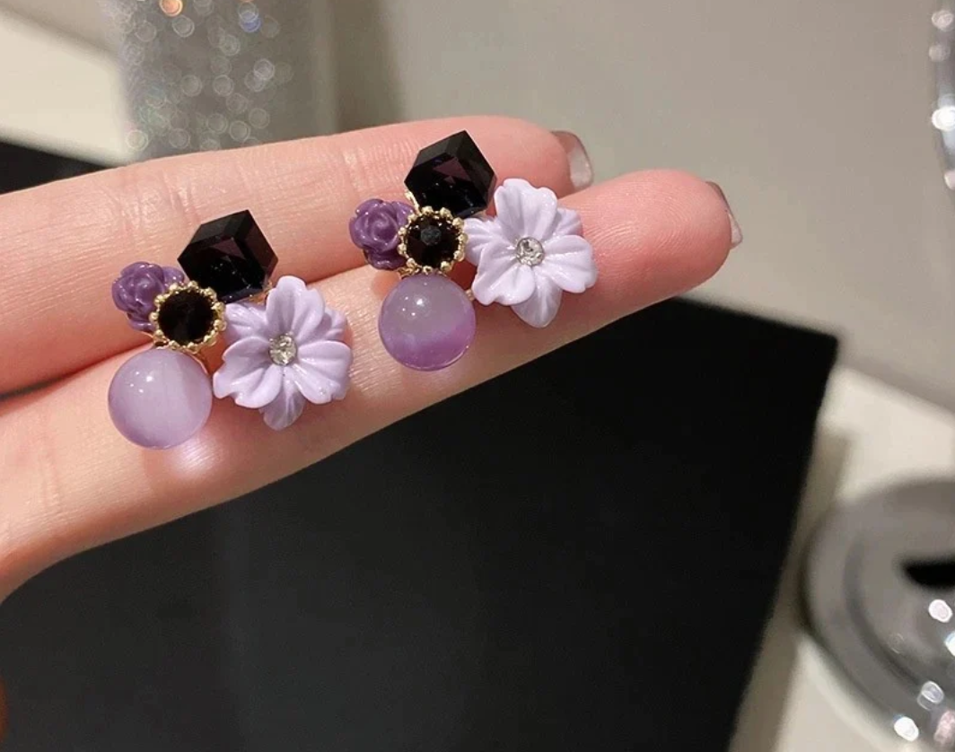 Purple Flower Stud  Earring