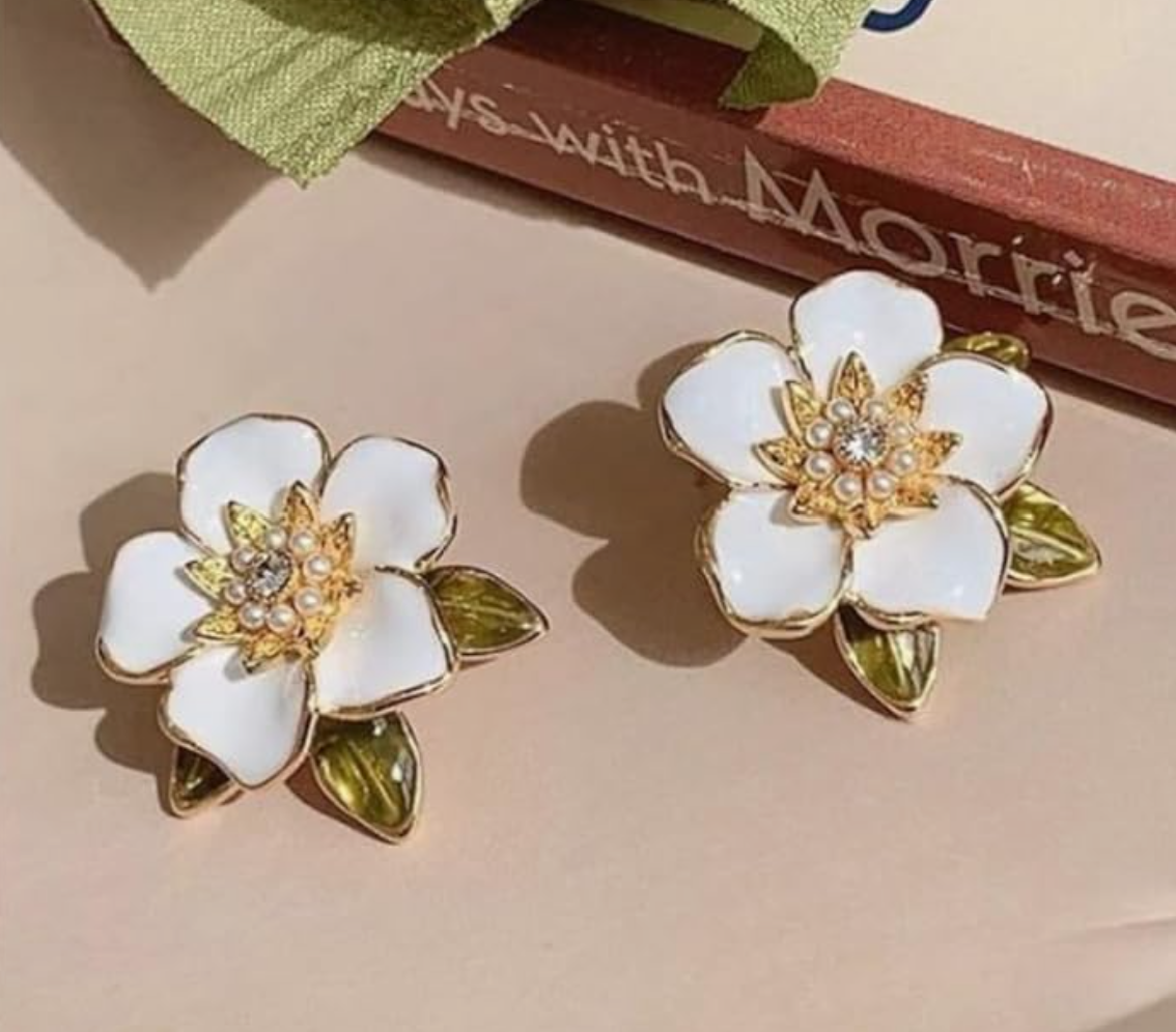 Stunning Flower Stud Earring