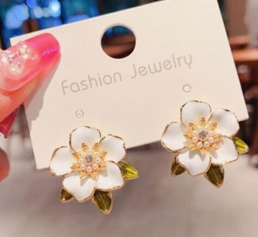 Stunning Flower Stud Earring