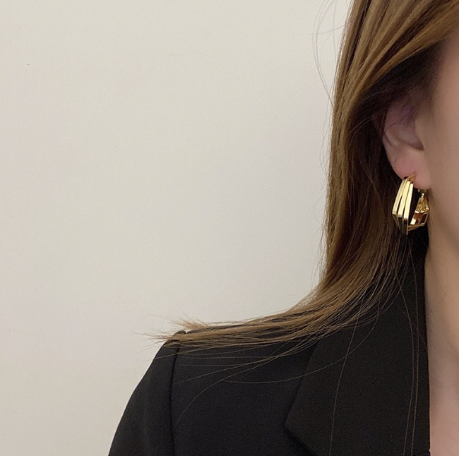 Three Tier Hoop Earring