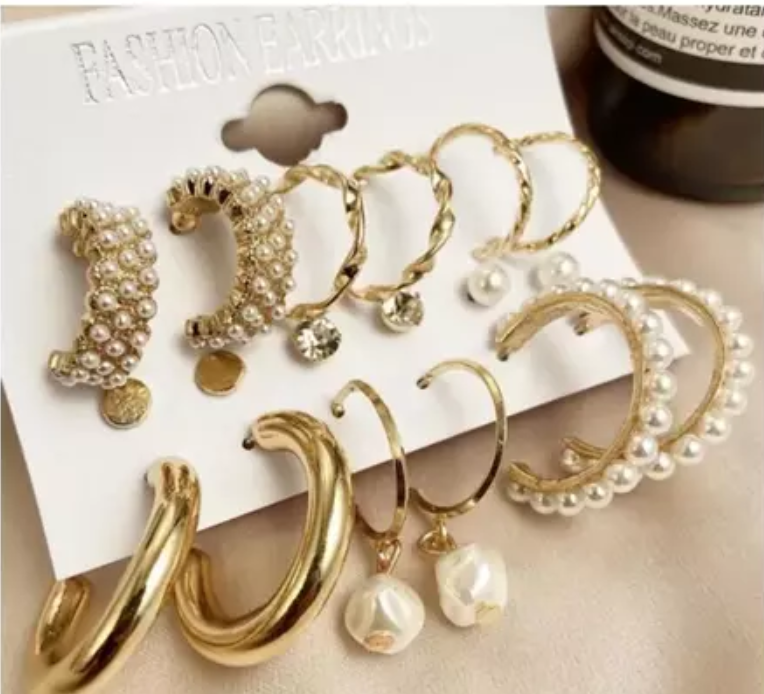 Gold Hoop Pearl Combo Earring