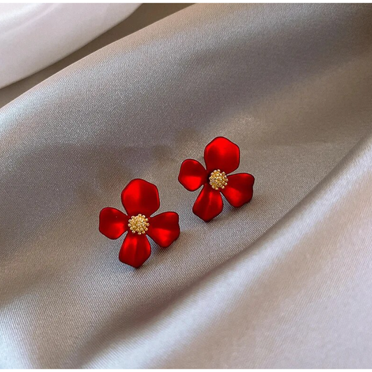 Four Petals Stud Earring