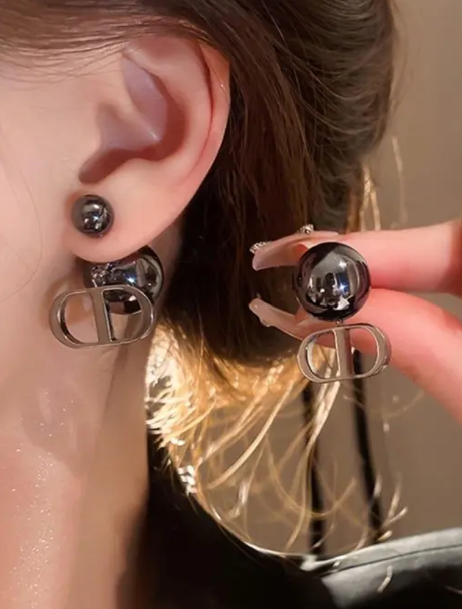 Black Ball Stud  Earring